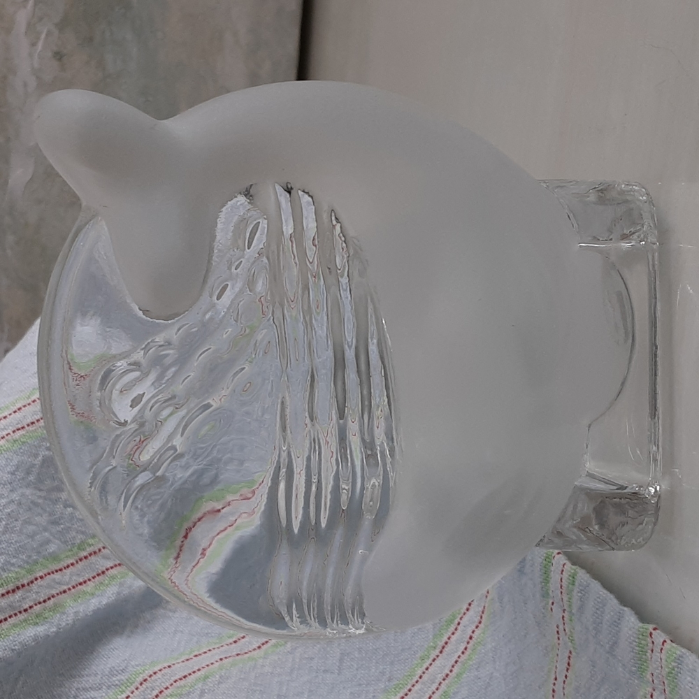 Frosted Glass Whale Tealight Holder Party Lite Retired